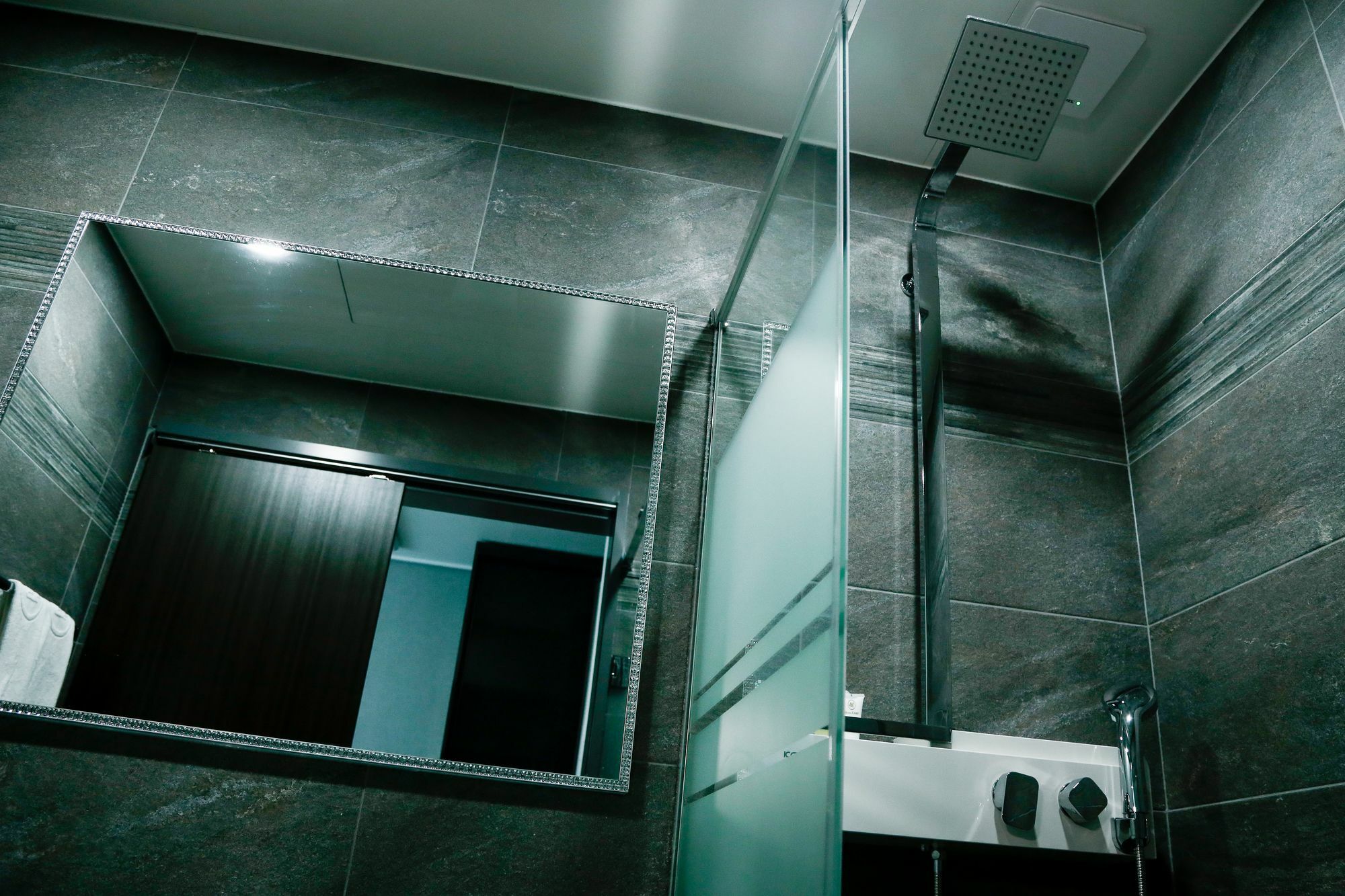 Hotel L'Art City Инчон Екстериор снимка
