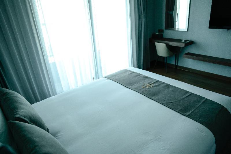 Hotel L'Art City Инчон Екстериор снимка